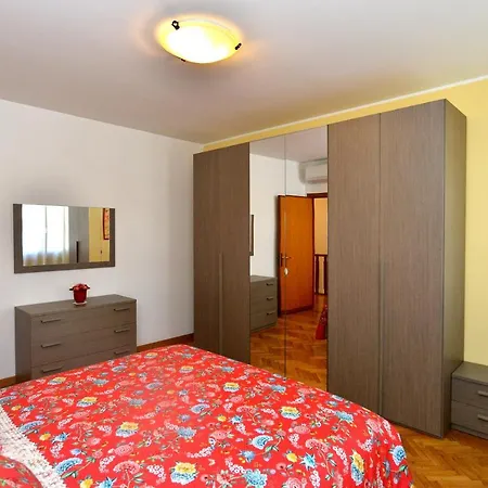 Dimora Dei Piccoli Fiori Holiday home *
